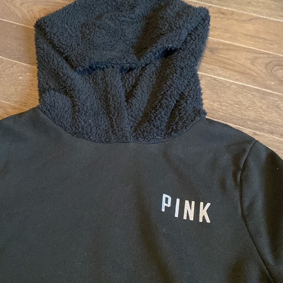 Victoria Secret - 2 piece Sweatshirt/Sweatpants - Picture 4 of 8